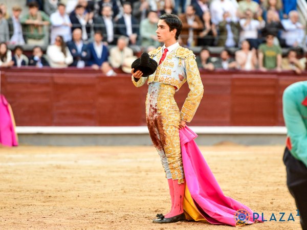 La clase de Fabio Jiménez, la zurda de El Mene y firmeza de Tomás Bastos en la segunda novillada de San Isidro