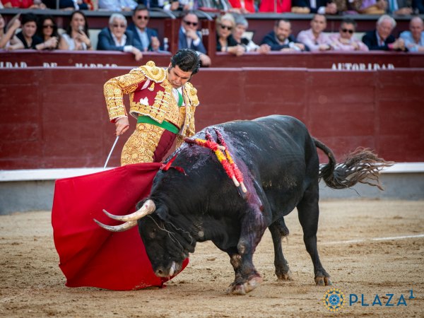 Morante de la Puebla gana la Oreja de Oro de la Corrida de la Prensa por su histórica faena en el 125 aniversario