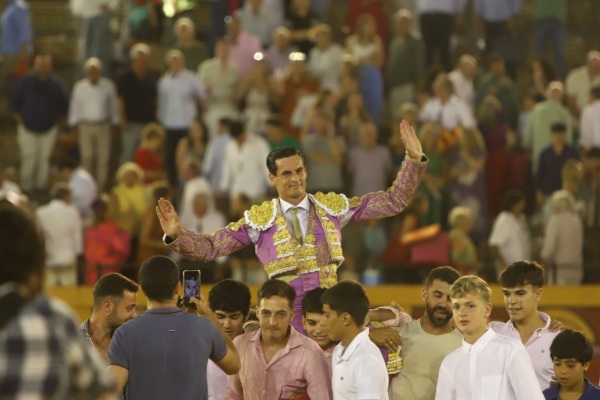Rotundo David Galván ante una corrida de nota de Fuente Ymbro en Algeciras