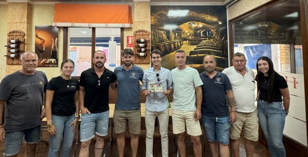 La Peña Taurina de Alumbres reconoce al novillero José María Trigueros