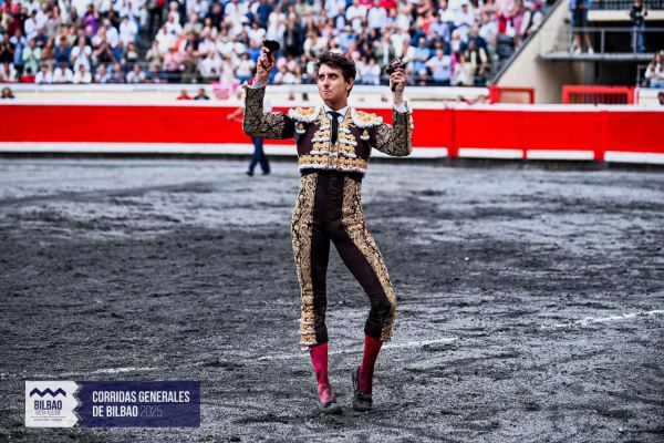 ‘Cantaor’, de Victoriano del Río, eleva a Roca Rey en Bilbao