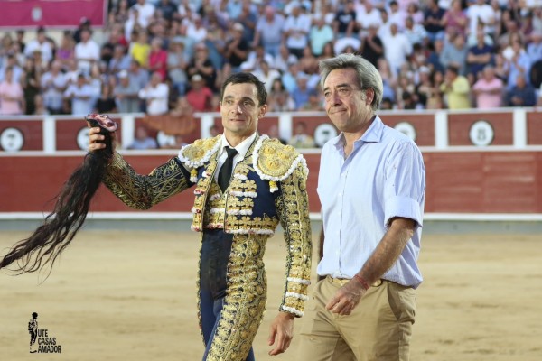 Tarde histórica en Albacete: Ureña indulta, Roca Rey se impone y Caballero deja su sello