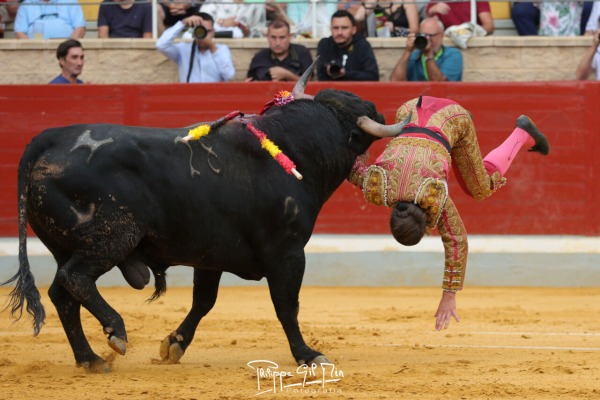 Grave cornada a Joao D’Alva en el cierre del Alfarero de Oro de Villaseca