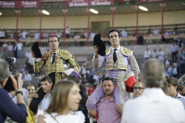 Valladolid se rinde al toreo de verdad: Uceda Leal y Tomás Rufo abren la Puerta Grande con una buena corrida de Victorino Martín