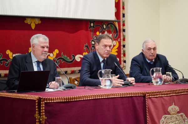 Fernando Cepeda protagoniza la segunda sesión de las XXIV Lecciones Magistrales de Aula Taurina Sevilla