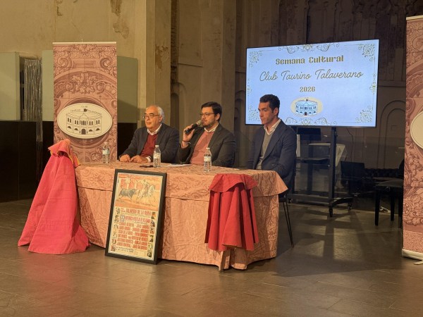 Éxito rotundo de la primera de las jornadas del Club Taurino Talaverano