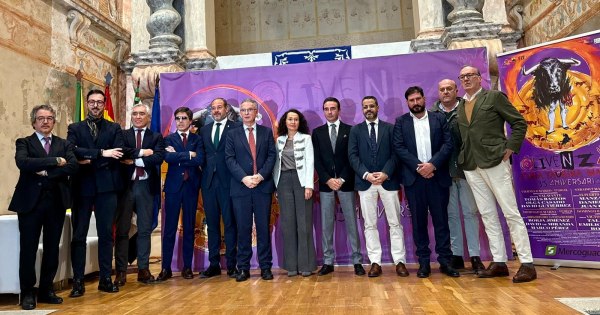 Olivenza presenta el cartel oficial de su Feria Taurina 2026 con Enrique Ponce como pregonero