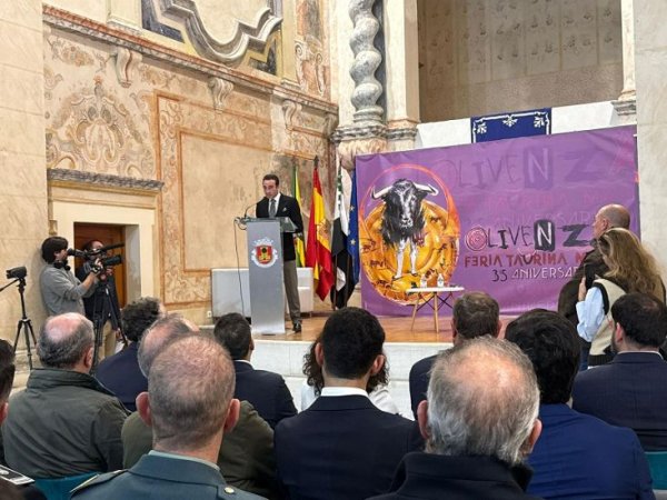 El pregón íntegro de Enrique Ponce de la Feria de Olivenza, en vídeo