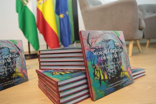 La Junta de Andalucía conmemora en un libro los 25 años de sus Premios Taurinos en Huelva
