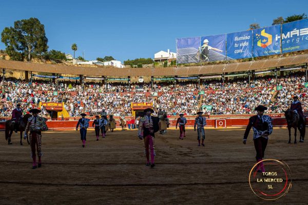 Miura regresa a Huelva casi medio siglo después