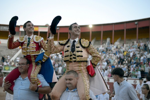 Ferrera, El Fandi e Ismael Martín triunfan en una entretenida tarde en Zamora
