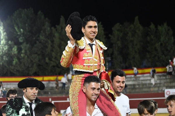 Héctor Gutiérrez se impone en la última semifinal de la Copa Chenel