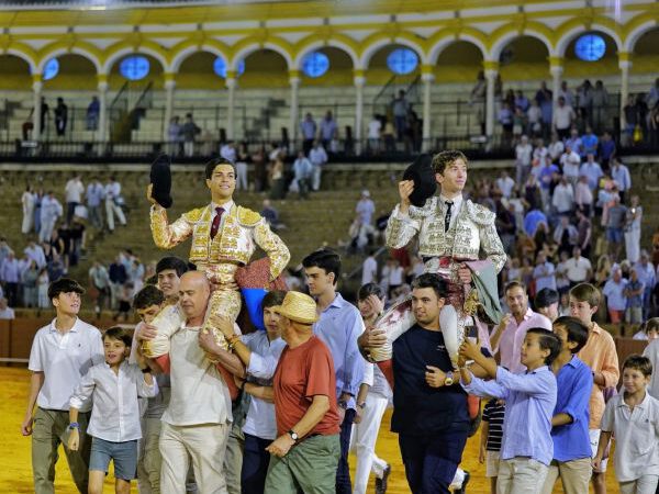 Israel Guirao conquista el certamen ‘Rumbo al Futuro’ tras una final de gran nivel en La Maestranza