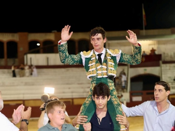 Javier Cuartero corta dos orejas en la primera clasificatoria del Circuito Valenciano de Vinaròs