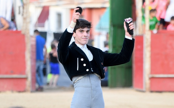 Sergio Rollón triunfa en el festival de Cebreros