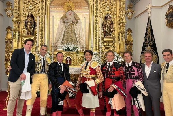 Roca Rey promueve un festival en La Maestranza a beneficio de la Hermandad de la Estrella y Autismo Sevilla